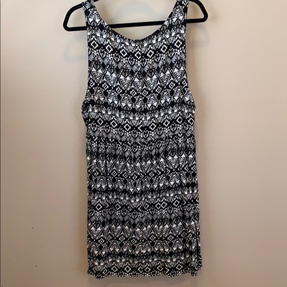 H&M sundress. Black and tan - Picture 2 of 3